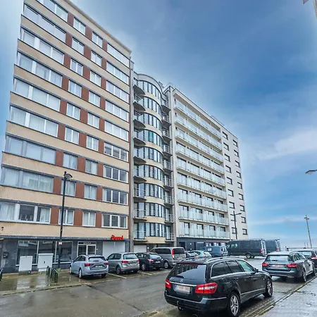 Beachside W Terrace, Cleaning Included Apartment Middelkerke