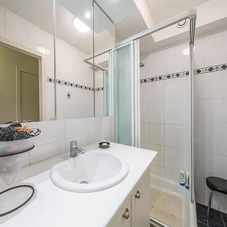 Beachside W Terrace, Cleaning Included Apartment *